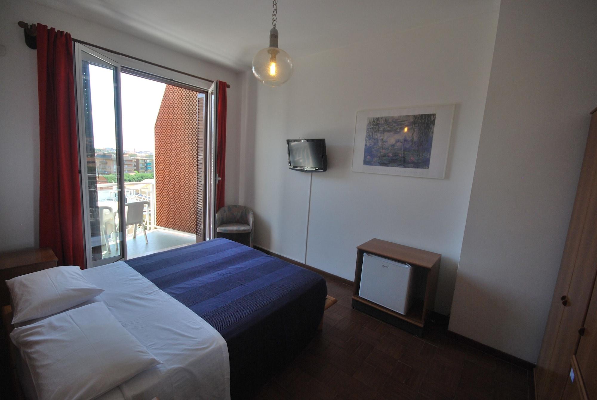 Hotel Paco П'єтра-Лігуре Екстер'єр фото